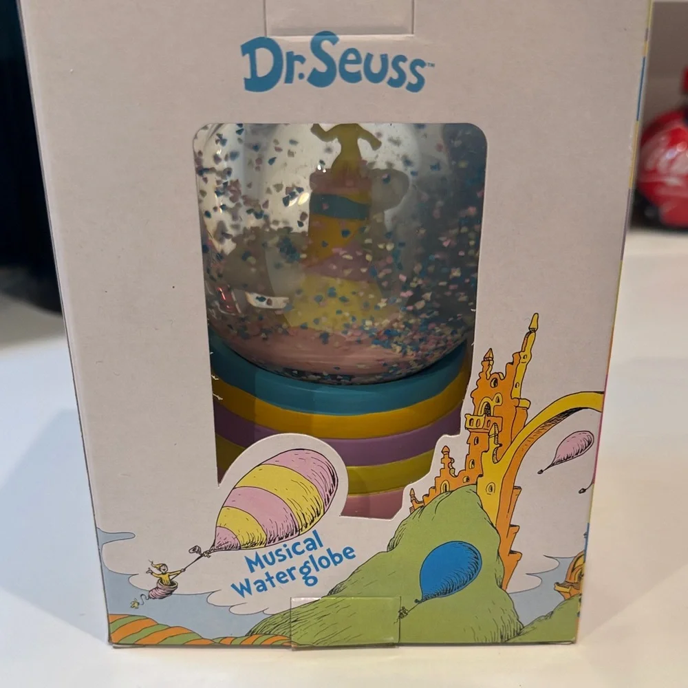 Dr. Seuss Musical Water Globe Oh! The Places You’ll Go Mint In Box